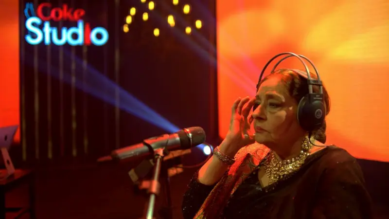 Farida Khanum, the legendary Pakistani Ghazal singer, renowned for her timeless classics like Aaj Jaane Ki Zid Na Karo.